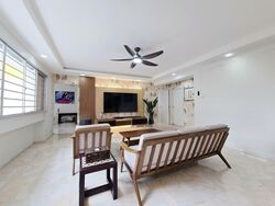 Blk 553 Choa Chu Kang North 6 (Choa Chu Kang), HDB Executive #554541051